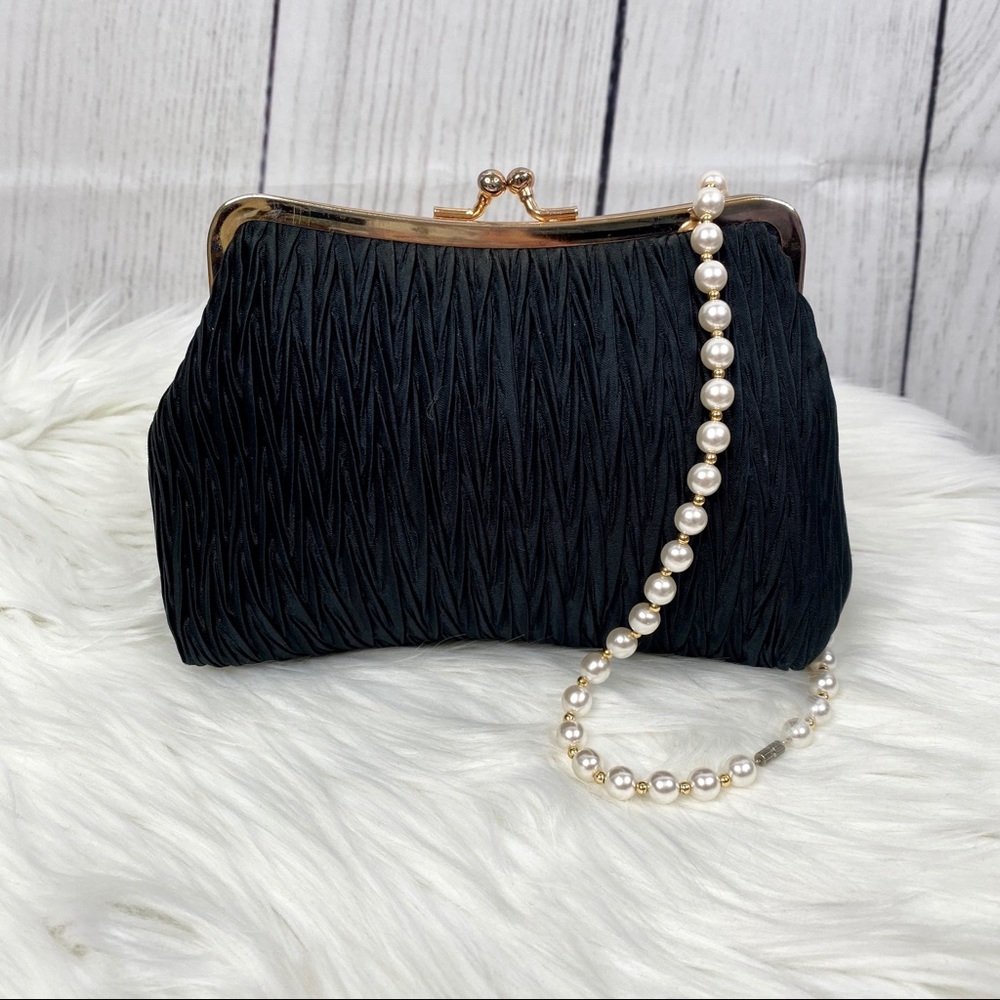 P A C I F I C E X P R E S S : Black Evening Bag